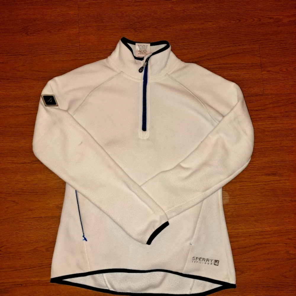 - Sperry top sider size small pullover
